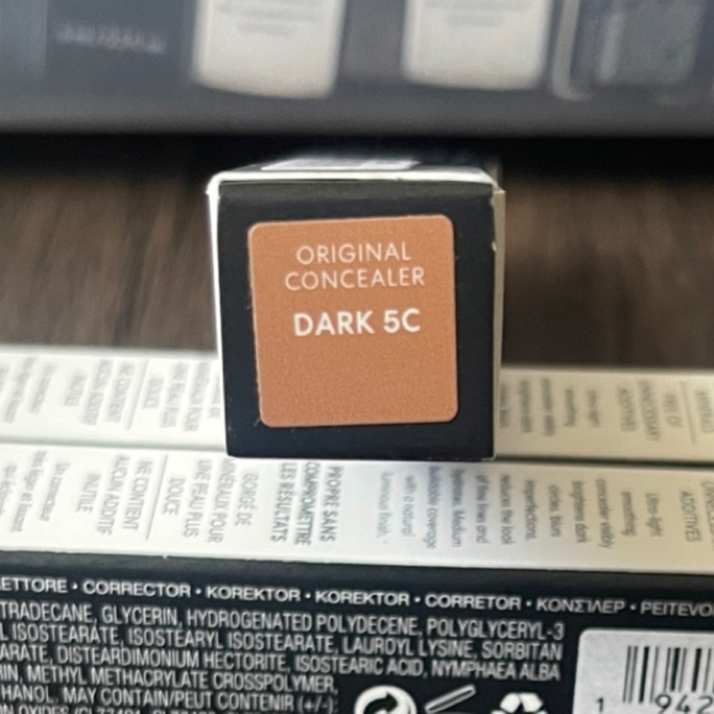 bareMinerals Original Liquid Mineral Concealer